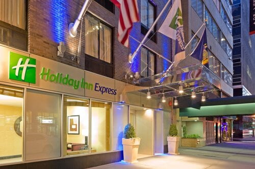 Holiday Inn Express Wall Street