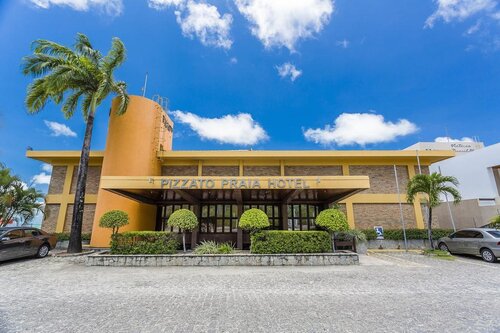 Pizzato Praia Hotel