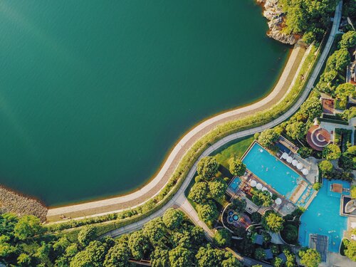 Intercontinental Hotels Onethousand Island Lake Re