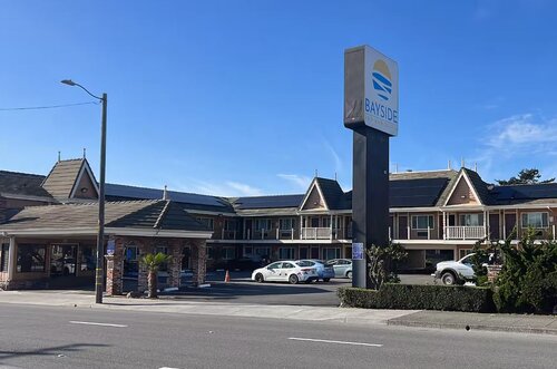 Ramada Bayside Inn and Suites