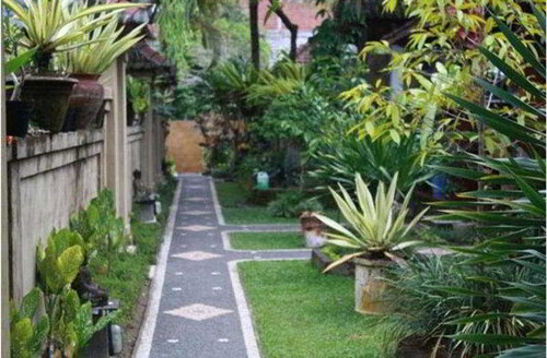 Warsa's Garden Bungalows And Spa
