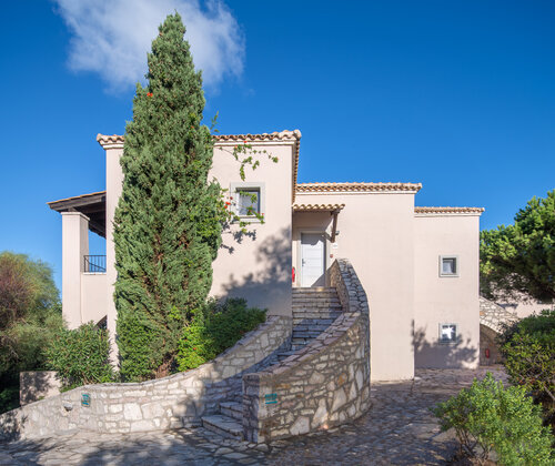 Mövenpick Resort Agios Nikolaos Sivota