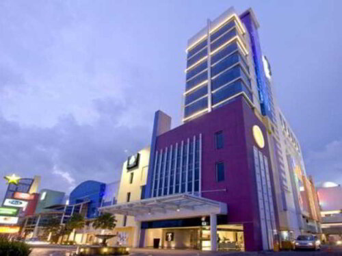 ARTOTEL TS Suites Surabaya