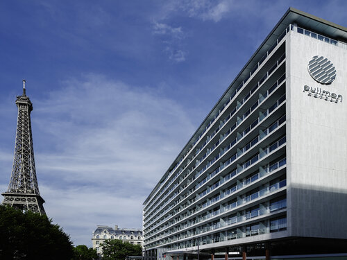 Pullman Paris Eiffel Tower