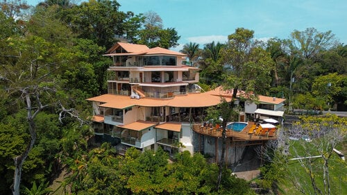Issimo Suites Boutique Hotel and Spa
