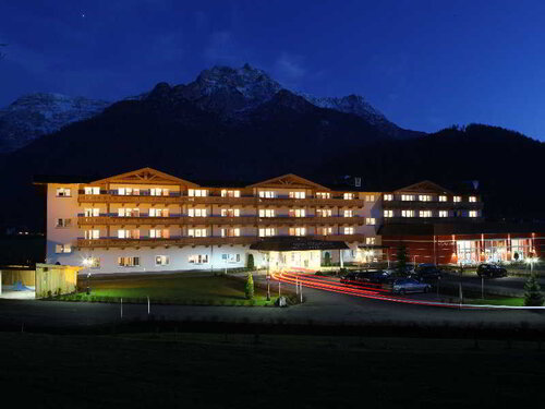 elaya hotel steinplatte