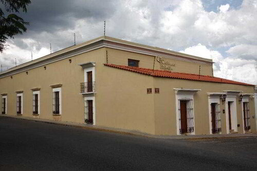 Casa De Las Flores Hotel