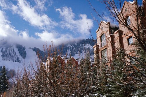 The St. Regis Aspen Resort