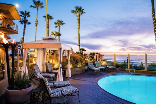 Pacific Terrace Hotel