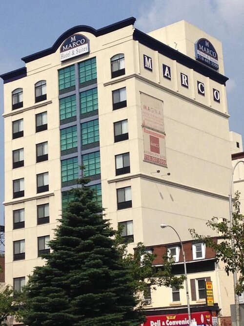 Marco Laguardia Hotel