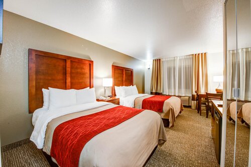 Comfort Inn Fontana
