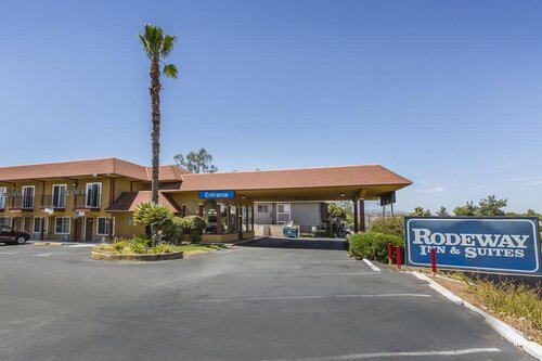 Rodeway Inn & Suites Canyon Lake-Menifee West