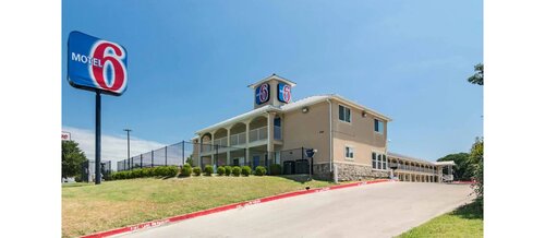 Motel 6 Azle, Tx