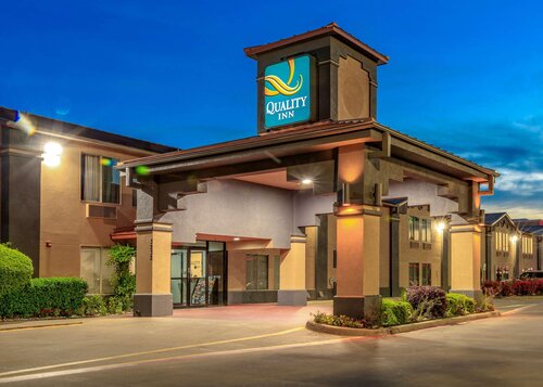 Quality Inn Forest Hill - Fort Worth South