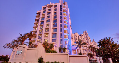 Suncoast Hotel & Towers