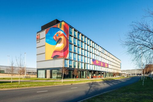 Citizenm Schiphol Airport Hotel