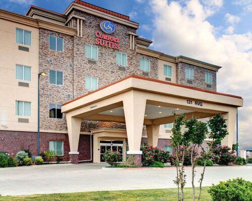 Comfort Suites Waxahachie - Dallas