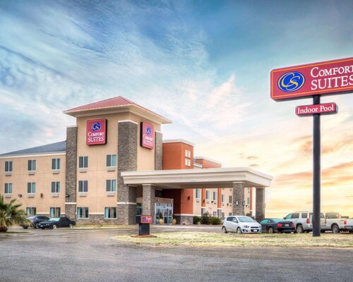 Comfort Suites Pecos
