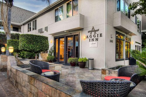 Aggie Inn, an Ascend Collection hotel