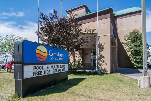 Comfort Inn & Suites Calgary Airport South