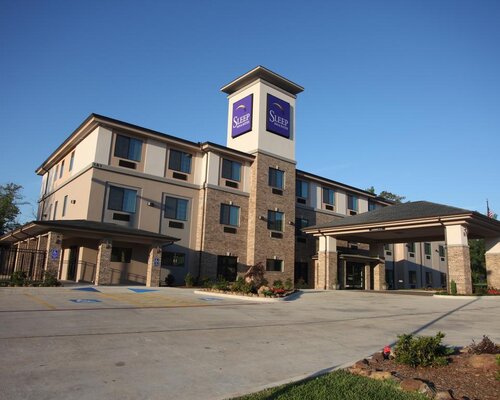 Sleep Inn & Suites Center