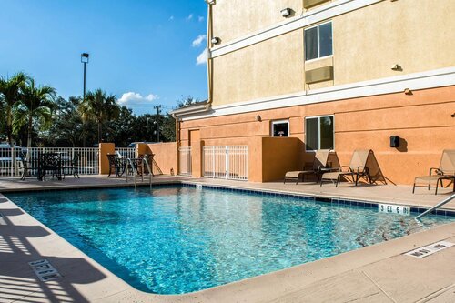 Comfort Inn Fort Myers Northeast