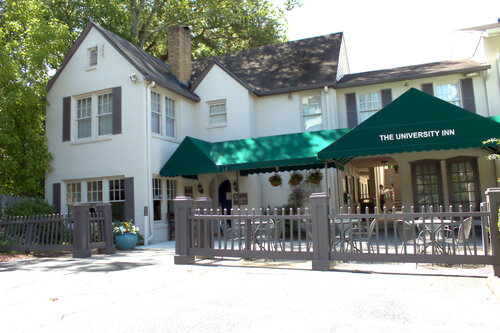 University Inn At Emory