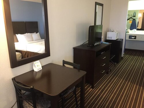 Quality Inn and Suites Round Rock