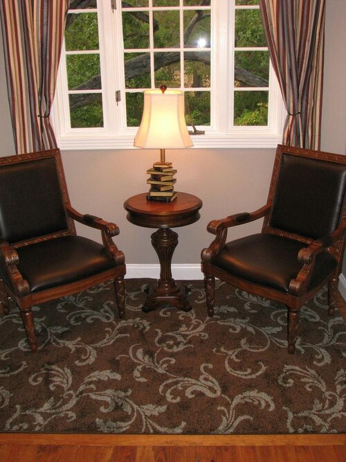 White Oak Manor Bed & Breakfast