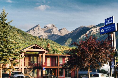Canadas Best Value Inn and Suites Fernie