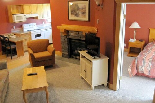 Cornerstone Lodge at Fernie Alpine Resort