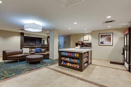 Candlewood Suites Ft. Lauderdale Airport/Cruise