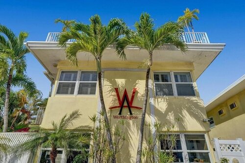 Worthington All Male Guesthouse