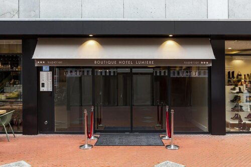 Boutique Lumiere