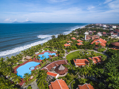 Tropical  Beach Hoi An Resort