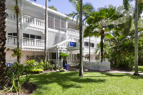 The White House Port Douglas
