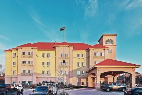 La Quinta Inn & Suites By Wyndham Decatur