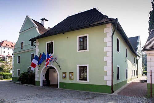 LH Hotel Gold