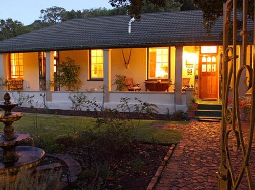 The Old Trading Post - Guest House