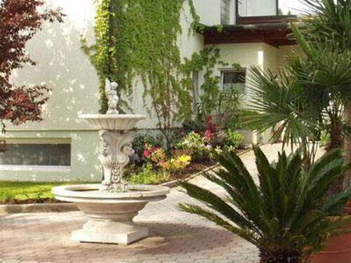 Villa Flora