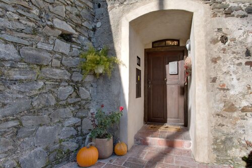 Pension in the Tower