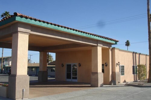 Rodeway Inn & Suites Blythe I-10
