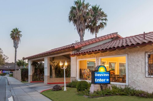 Days Inn By Wyndham Camarillo - Ventura