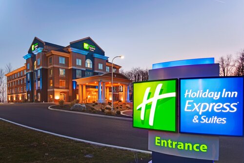 Holiday Inn Express & Suites Hamburg