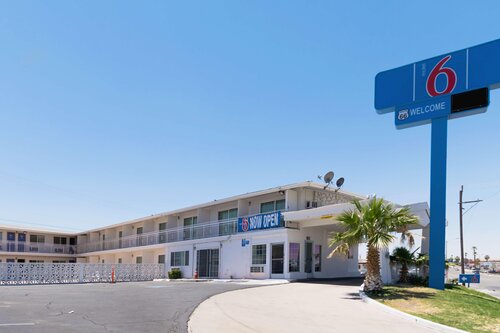 Motel 6 Barstow Ca Route 66