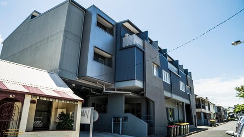 Crown on Darby Apartment