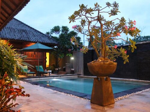 Gili Exotic Villa