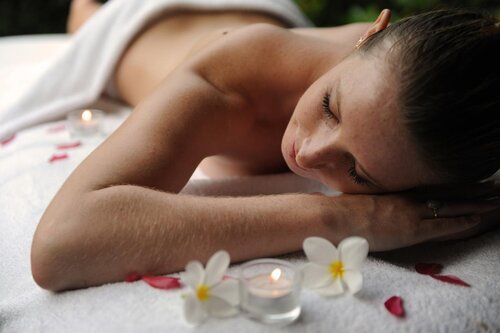 Crown Beach Resort and Spa