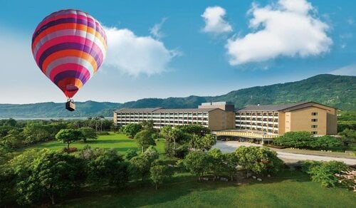 Luminous Hot Spring Resort  Spa