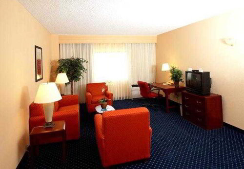 Courtyard Dallas Addison/Quorum Drive